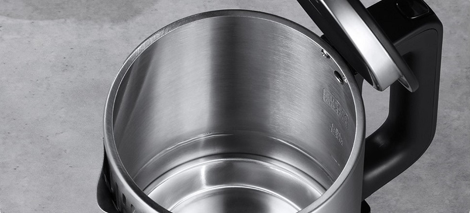 стенки чайника не нагреваются